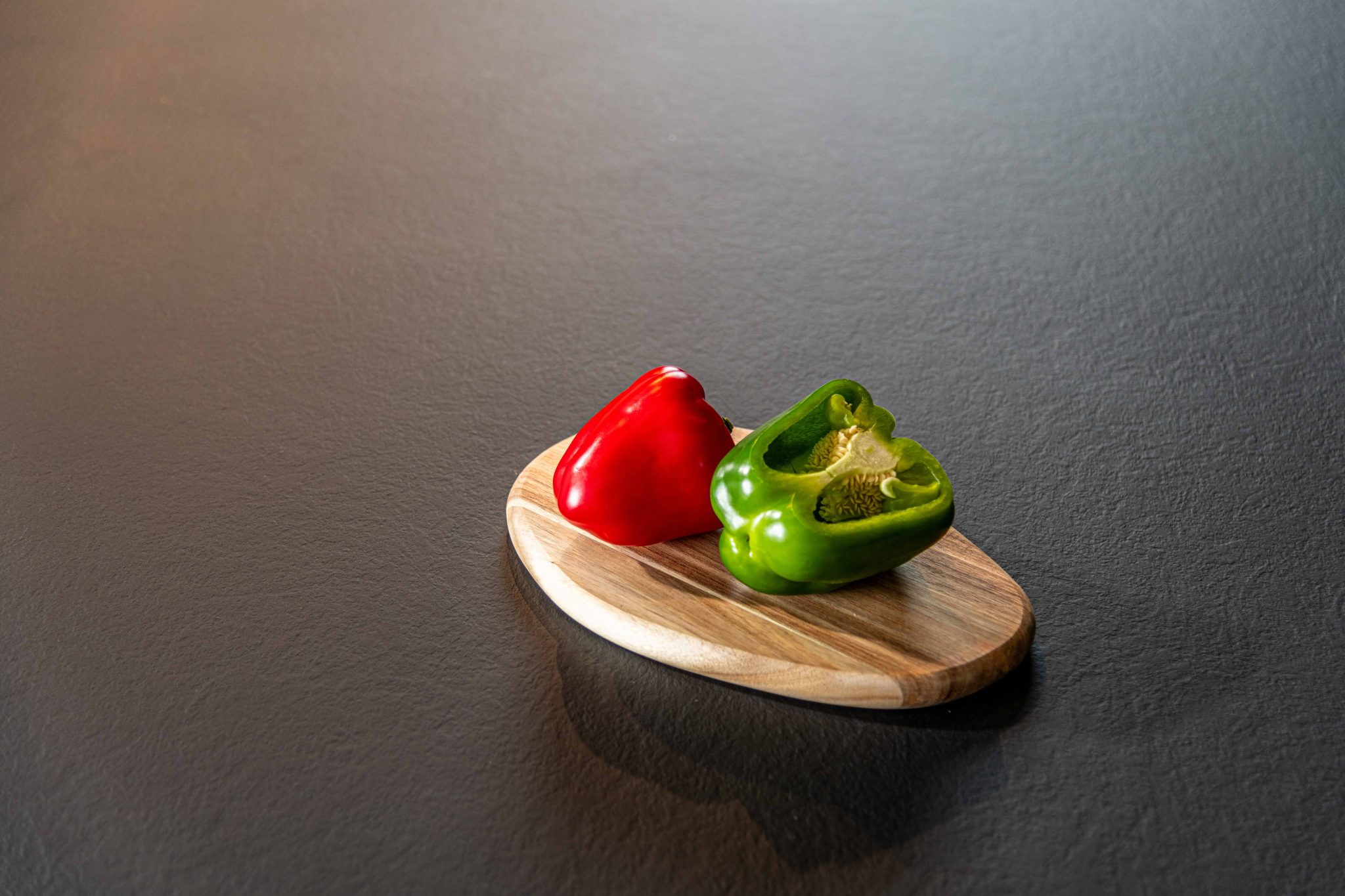 Kompaktna kuhinjska ploča crna