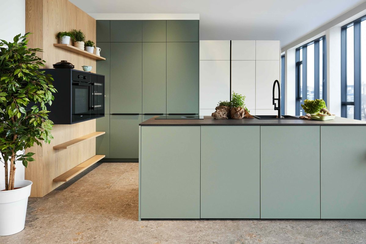 Kuhinja u Fjord Grün boji